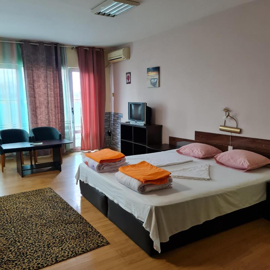 Ferienwohnung Елка Burgas City Exterior foto
