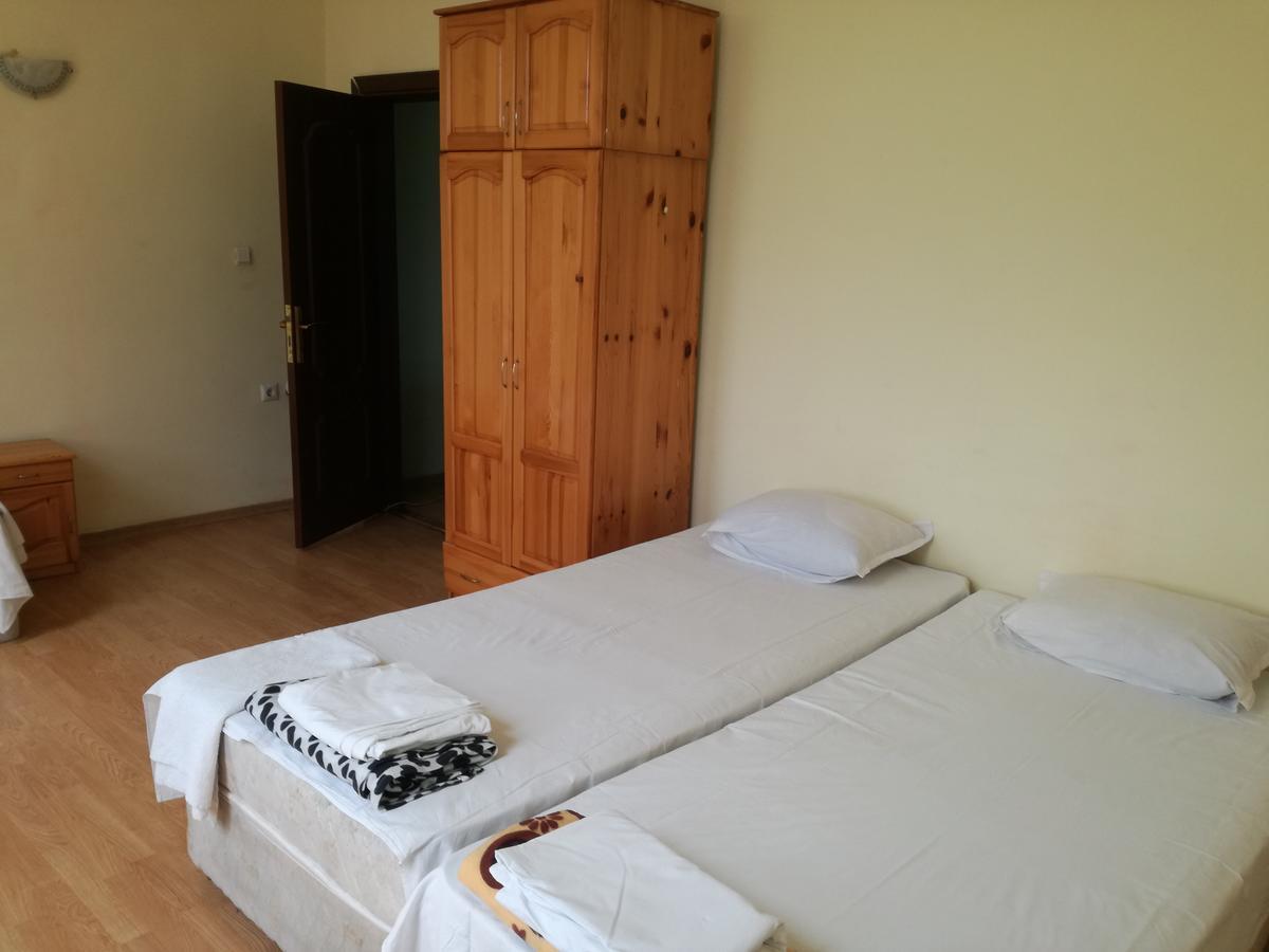 Ferienwohnung Елка Burgas City Exterior foto