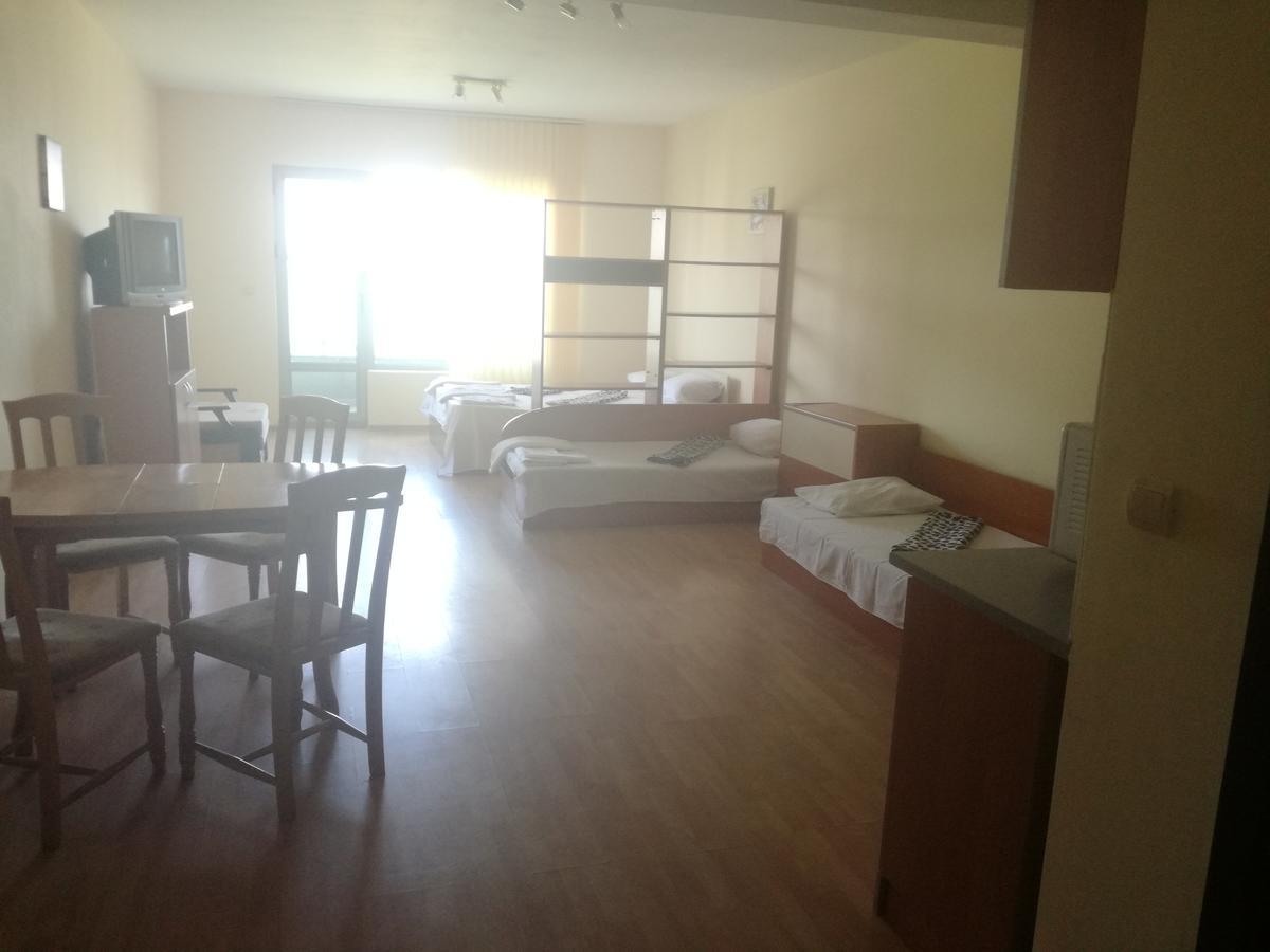Ferienwohnung Елка Burgas City Exterior foto