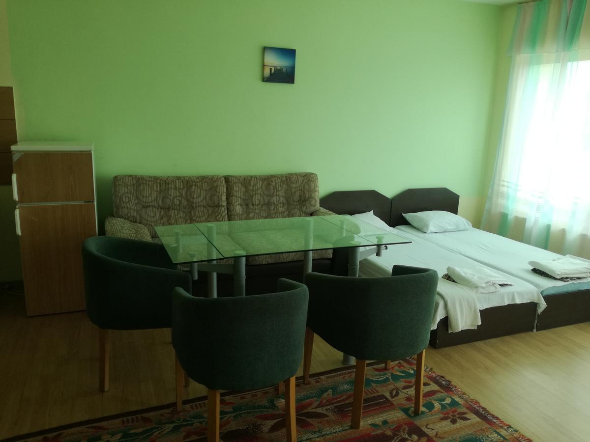 Ferienwohnung Елка Burgas City Exterior foto